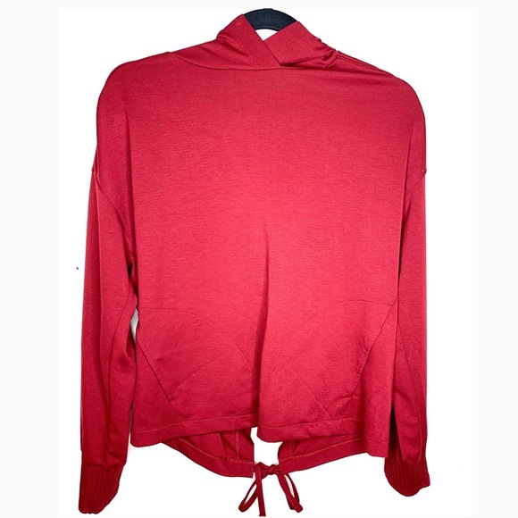 Sweater - Picture 1 of 8